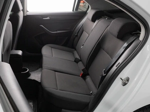 Лифтбек Volkswagen Polo 2022 года, 1430000 рублей, Тюмень