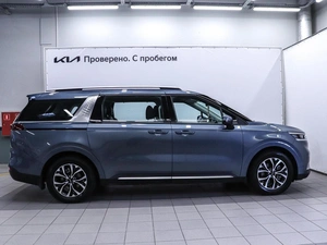 Минивэн Kia Carnival 2022 года, 5190000 рублей, Красноярск