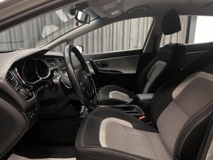 Хетчбэк Kia Ceed 2012 года, 1049000 рублей, Красноярск