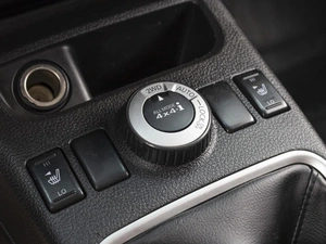 Внедорожник Nissan X-Trail 2009 года, 1250000 рублей, Омск