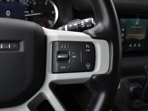 Внедорожник Land Rover Defender 2022 года, 6250000 рублей, Краснодар