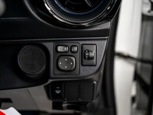 Хетчбэк Toyota Aqua 2018 года, 1200000 рублей, Красноярск