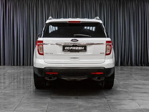 Внедорожник Ford Explorer 2013 года, 1777000 рублей, Тюмень