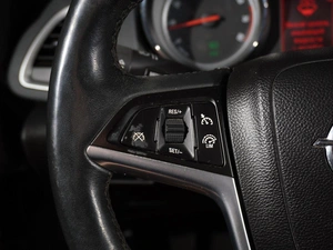 Хетчбэк Opel Astra 2013 года, 990999 рублей, Тверь