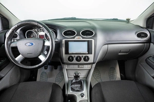Хетчбэк Ford Focus 2011 года, 609000 рублей, Пермь