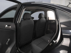 Седан Hyundai Solaris 2014 года, 990000 рублей, Омск