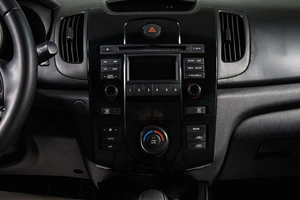 Седан Kia Cerato 2009 года, 749000 рублей, Сургут