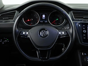Внедорожник Volkswagen Tiguan 2020 года, 2649046 рублей, Москва