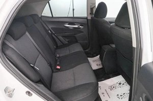 Хетчбэк Toyota Auris 2010 года, 879000 рублей, Красноярск