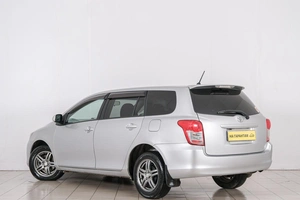 Универсал Toyota Corolla Fielder 2010 года, 899000 рублей, Красноярск