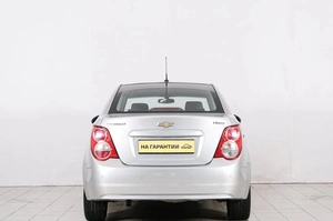 Седан Chevrolet Aveo 2012 года, 659000 рублей, Красноярск