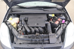 Хэтчбек Ford Fiesta 2004 года, 390000 рублей, Орёл