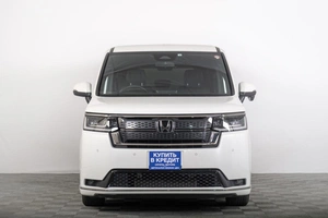 Минивэн Honda Stepwgn 2022 года, 3499000 рублей, Томск