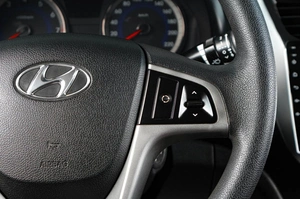 Седан Hyundai Solaris 2016 года, 1029000 рублей, Тюмень