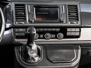 Минивэн Volkswagen Multivan 2019 года, 4239000 рублей, Кирилловка