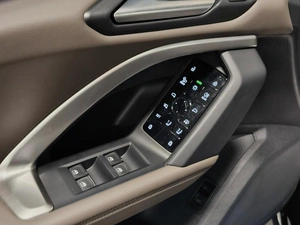 Внедорожник Audi Q5 2025 года, 8975404 рублей, Москва