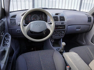 Седан Hyundai Accent 2011 года, 610000 рублей, Волгоград