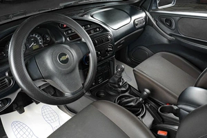 Внедорожник Chevrolet Niva 2018 года, 789000 рублей, Тюмень