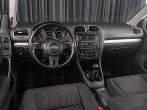 Хетчбэк Volkswagen Golf 2012 года, 719000 рублей, Тюмень