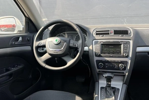 Лифтбек Skoda Octavia 2012 года, 700000 рублей, Солонцы