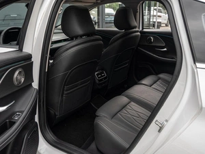 Седан Chery Arrizo 8 2023 года, 2330000 рублей, Краснодар