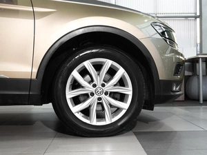 Внедорожник Volkswagen Tiguan 2019 года, 2839000 рублей, Тверь