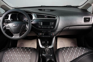 Хетчбэк Kia Ceed 2016 года, 1499000 рублей, Тюмень