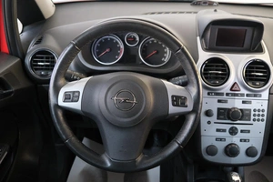 Хетчбэк Opel Corsa 2012 года, 719000 рублей, Омск