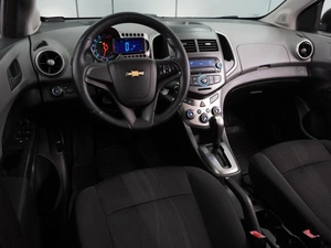 Седан Chevrolet Aveo 2014 года, 599000 рублей, Воронеж