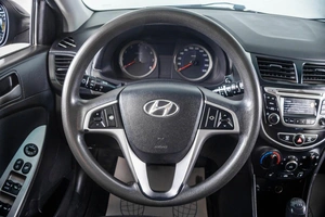 Седан Hyundai Solaris 2015 года, 849000 рублей, Пермь