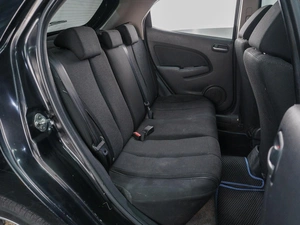 Хетчбэк Mazda 2 2008 года, 549000 рублей, Сургут