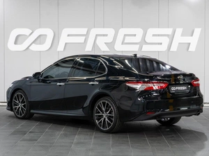 Седан Toyota Camry 2019 года, 2899000 рублей, Сургут
