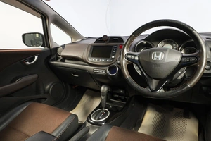 Универсал Honda Fit Shuttle 2012 года, 1069000 рублей, Новосибирск