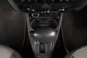 Внедорожник Renault Duster 2017 года, 1369000 рублей, Челябинск