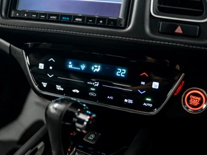Внедорожник Honda Vezel 2019 года, 2014000 рублей, Красноярск