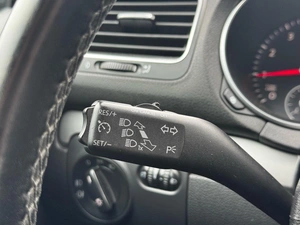 Хетчбэк Volkswagen Golf 2011 года, 769000 рублей, Ижевск