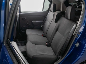 Хетчбэк Renault Sandero 2017 года, 689000 рублей, Тюмень