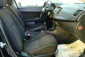 Седан Mitsubishi Lancer 2007 года, 589000 рублей, Омск