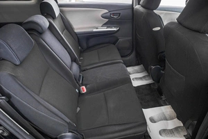 Минивэн Toyota Wish 2011 года, 1399000 рублей, Барнаул