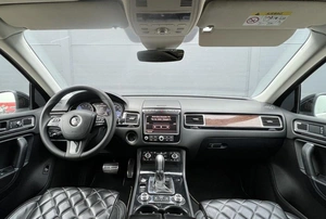 Внедорожник Volkswagen Touareg 2016 года, 2790000 рублей, Солонцы