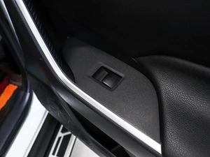 Внедорожник Toyota Wildlander 2020 года, 3350000 рублей, Красноярск