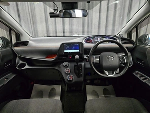 Минивэн Toyota Sienta 2020 года, 1370000 рублей, Красноярск