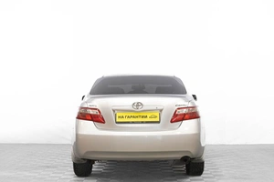 Седан Toyota Camry 2006 года, 1169000 рублей, Барнаул