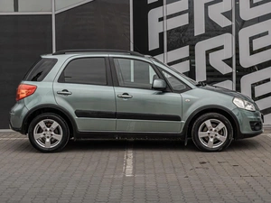 Внедорожник Suzuki SX4 2011 года, 990000 рублей, Краснодар