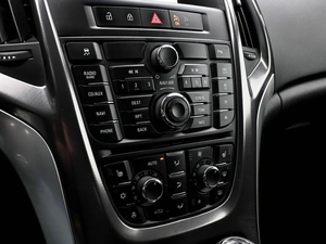 Хетчбэк Opel Astra 2012 года, 999000 рублей, Волгоград