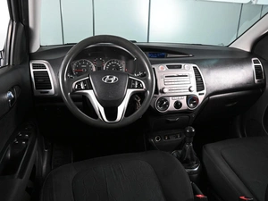 Хетчбэк Hyundai i20 2010 года, 659000 рублей, Аксай