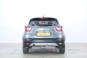 Внедорожник Renault Kaptur 2017 года, 1649000 рублей, Омск