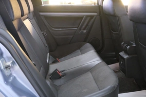 Лифтбек Opel Vectra 2006 года, 609000 рублей, Омск