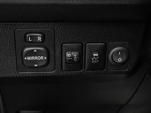 Внедорожник Toyota RAV4 2013 года, 1899000 рублей, Кирилловка