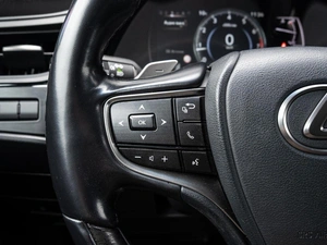 Седан Lexus ES 2021 года, 4720000 рублей, Краснодар